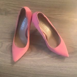 Aldo light pink heels size 7